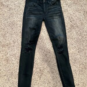 American Eagle Black Distressed skinny Jeans